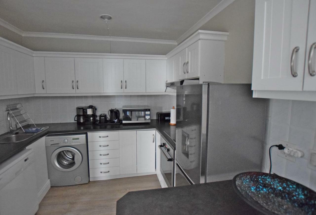 Apartment Dolphin House Hermanus Εξωτερικό φωτογραφία